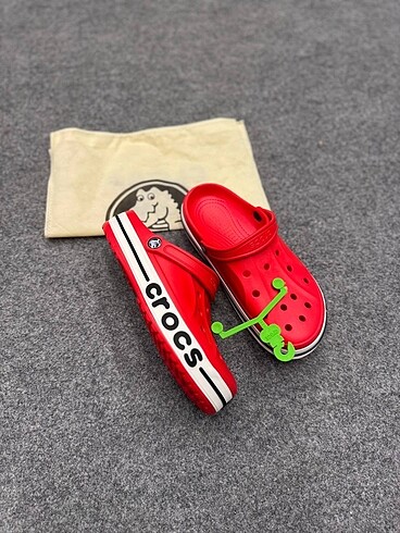 38 Beden Crocs