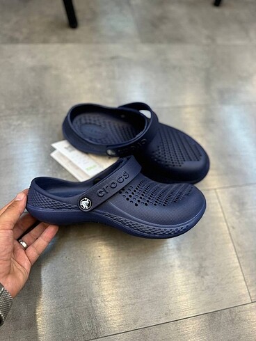 Crocs lite