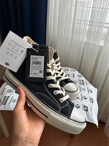 Converse Converse
