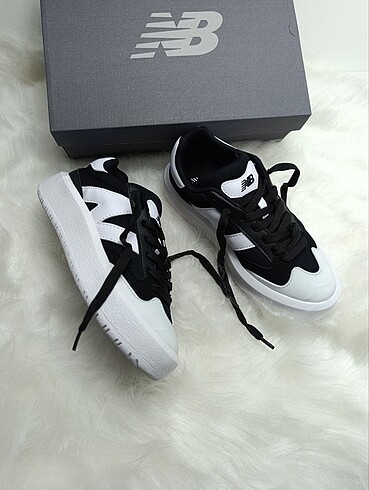40 Beden siyah Renk NEW balance