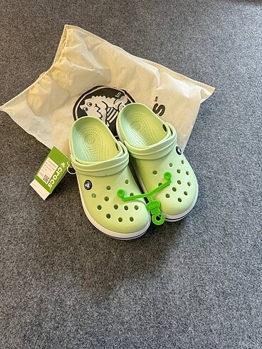 Crocs