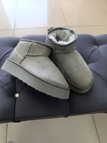 Ugg platform