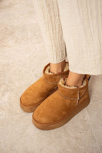 Ugg platform