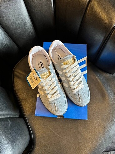 37 Beden Adidas spezial