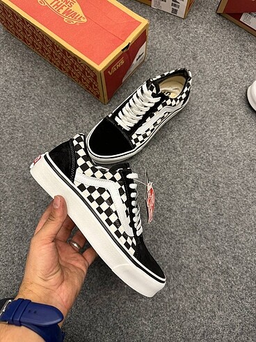 Vans dama