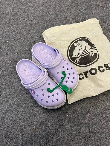 37 Beden Crocs