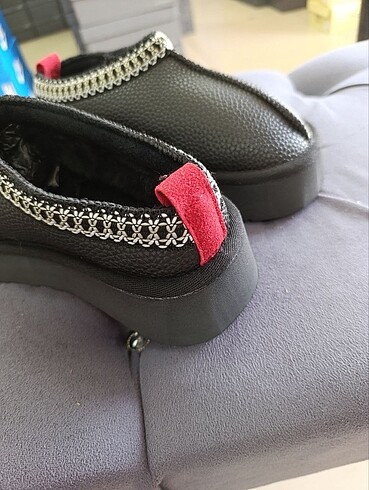 38 Beden siyah Renk Ugg tazz slipper