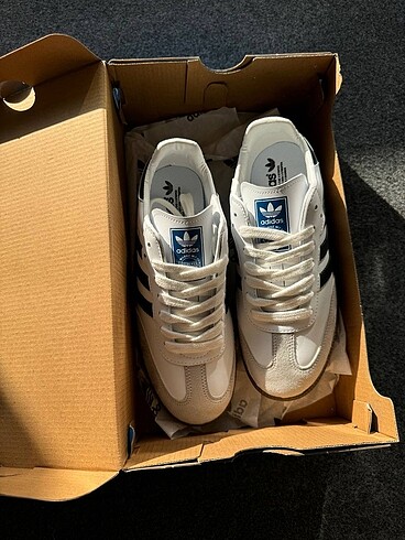 36 Beden beyaz Renk Adidas samba