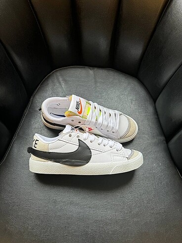 Nike blazer low
