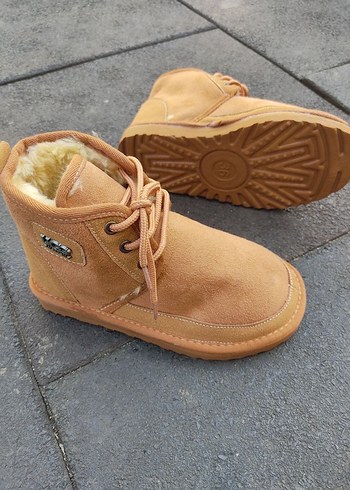 38 Beden turuncu Renk Ugg bağcıklı