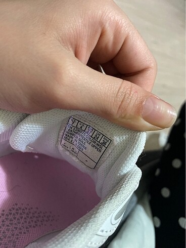 37 Beden Skechers koşu ayakkabısı