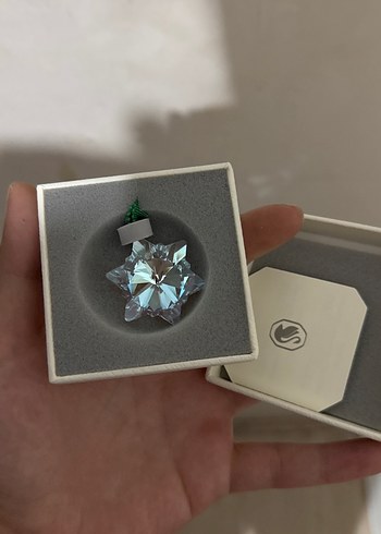 Kadınlar için Pullu Kristal Çam ağacı süsü