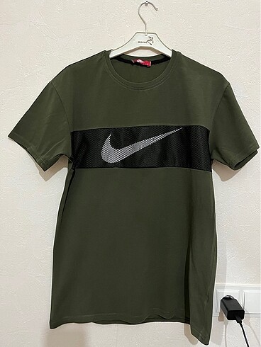 Nike Nike L beden tişört