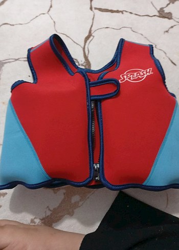 Kız Çocuk Kırmızı Fermuarlı Yelek