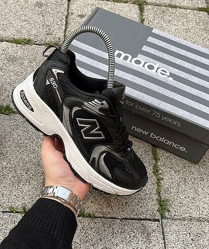 New balance 530