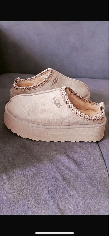 Bej Ugg Tazz Slipper