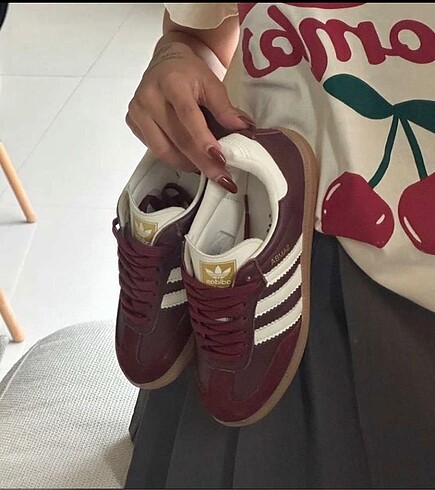 Adidas Bordo Adidas Samba