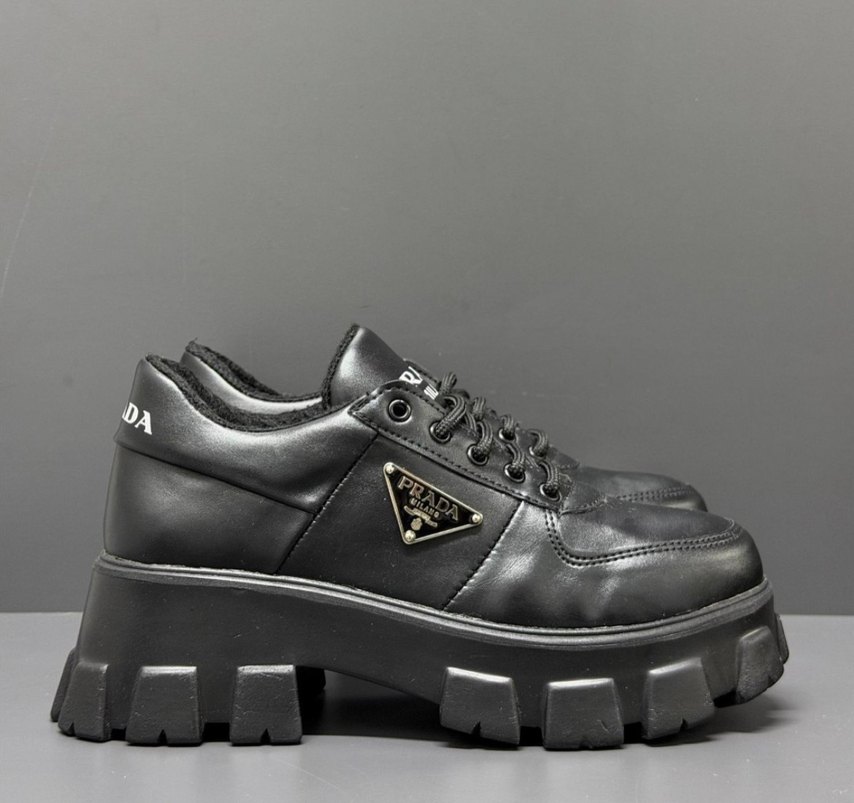 Prada Siyah Deri Sneaker — görsel 3/5
