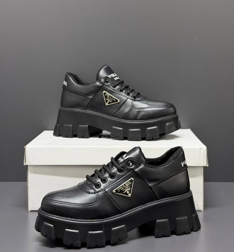 Prada Siyah Deri Sneaker — görsel 2/5