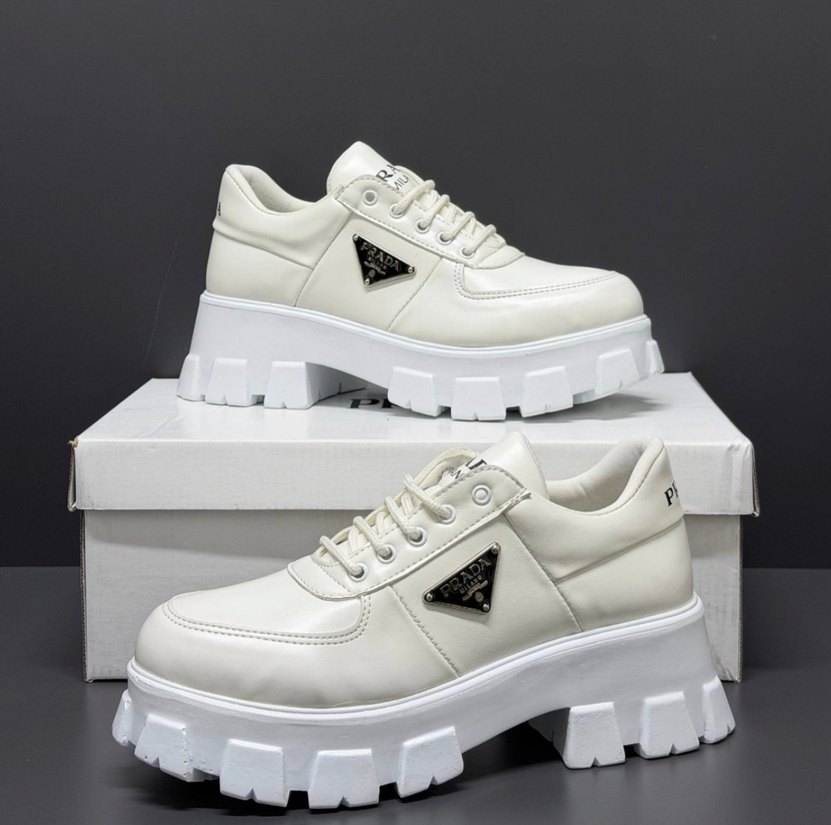 Prada Milano Beyaz Sneaker — görsel 2/5