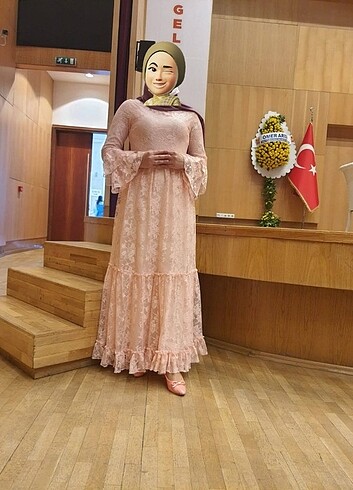 Diğer Pembe Elbise