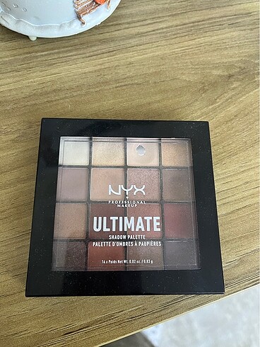 Nyx ultimate far paleti
