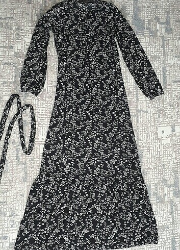 Çicek desenli elbise