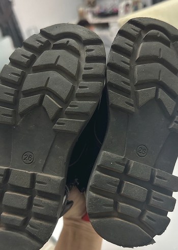 Kız Çocuk Kırmızı minnie bot 26 numara - Görsel 5