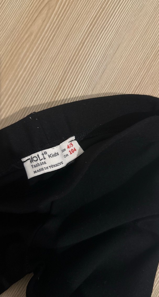 Kız Çocuk Siyah Fırfırlı Dar Kesim Pantolon - Görsel 3