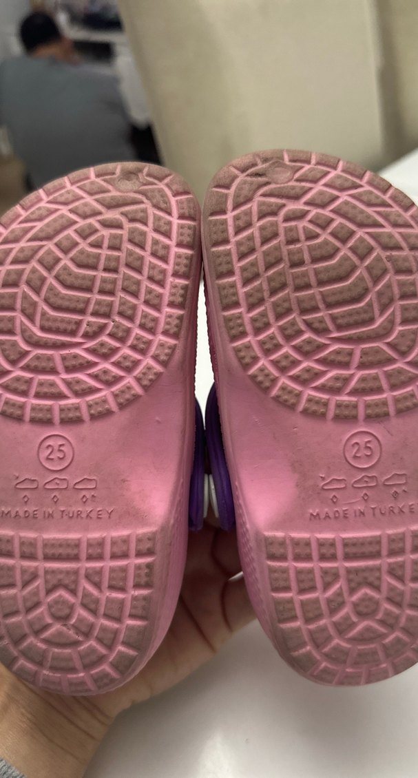 Kızlar için pembe bağcıklı terlik - Görsel 3
