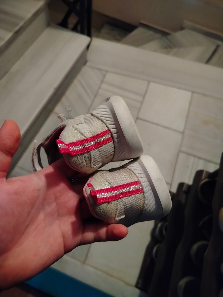 Kız Çocuk Unicorn Desenli Cırt Cırtlı Spor Ayakkabı - Görsel 3