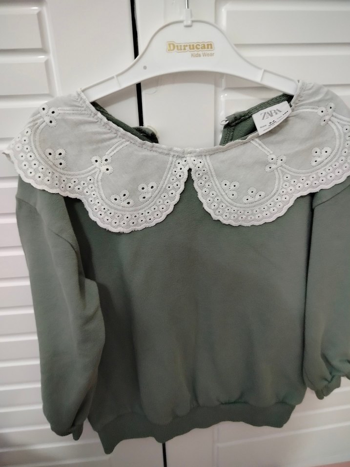 Nakış Detaylı Gri Kız Sweatshirt - Görsel 4