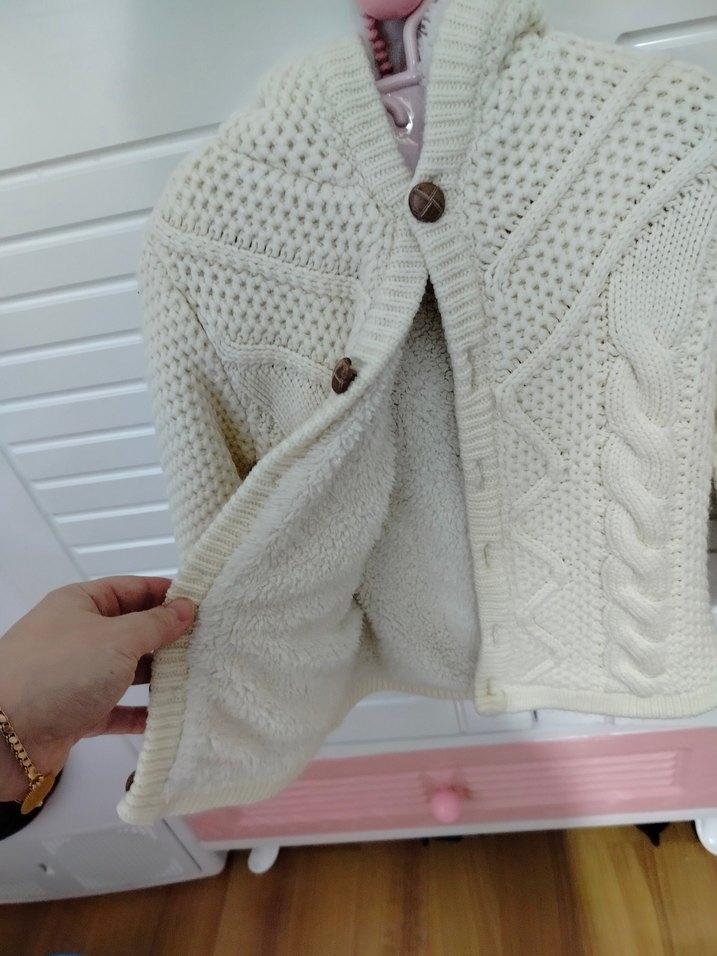 Beyaz Örgü Kız Hırka - Görsel 3