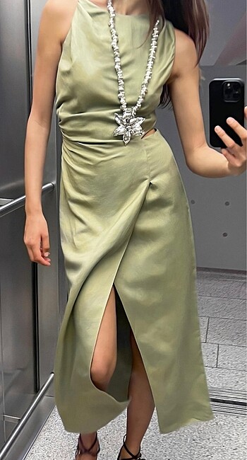 Zara Dekolte elbise