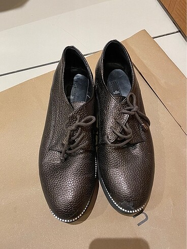3-4 cm yüksek tabanlı elle marka oxford ayakkabı