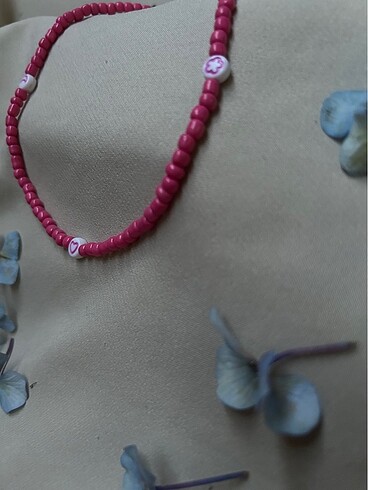 Tasarımcı Pembe Boncuk Kolye