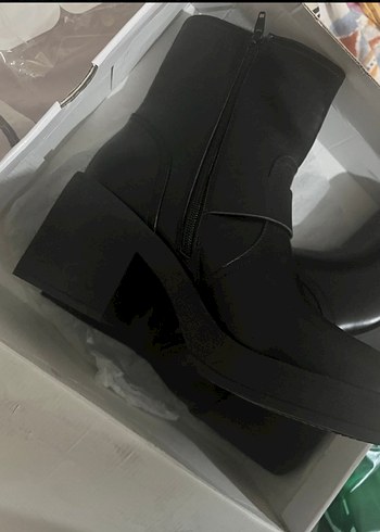 Kadın Siyah Deri Goth Topuklu Bot - Görsel 4