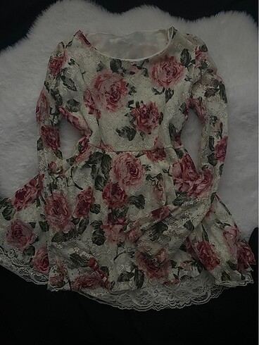 cicekli vintage ust
