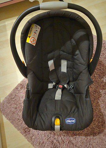 Chicco Siyah Bebek Travel Ana Kucağı