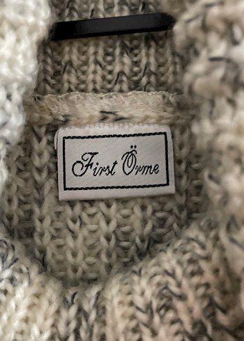 Gri Örgü Boğazlı Kolsuz Kadın Kazak - Görsel 2