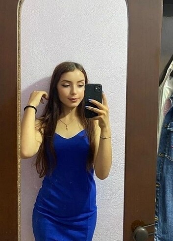 Mavi elbise 