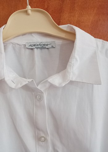 xl Beden Beyaz Düğmeli Uzun Kollu Kadın Gömlek