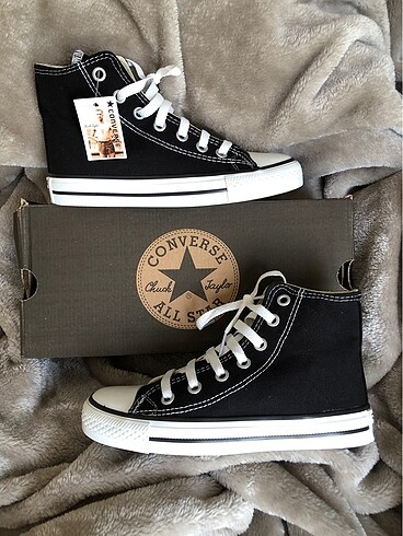 36 Beden Converse kadın spor ayakkabı