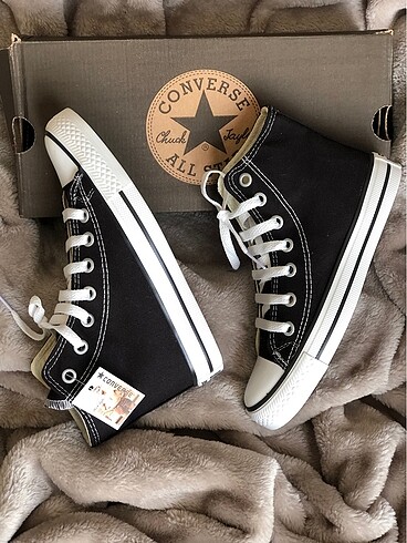 Converse kadın spor ayakkabı