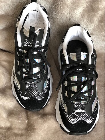 Skechers