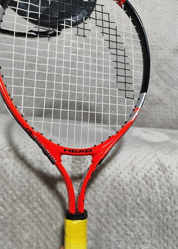 Diğer Head Radical 21inç Tenis Raketi