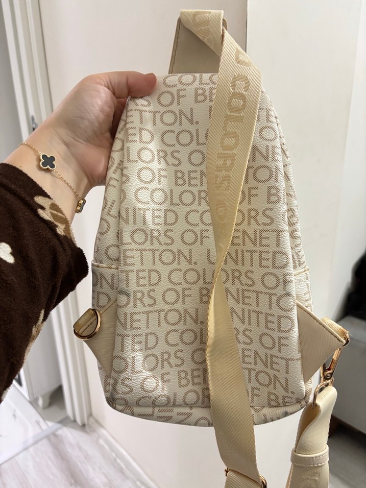 Kadın Beyaz Tokalı Çapraz Çanta - Görsel 2