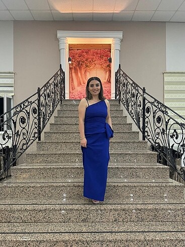 Mavi abiye