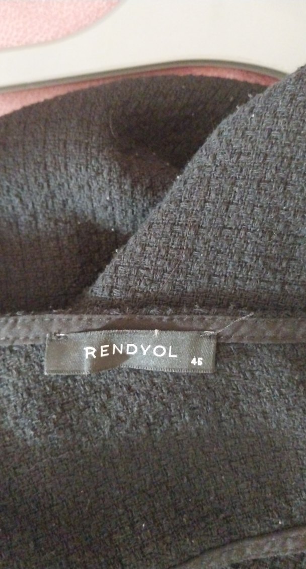 Düğmeli Siyah Midi V Yaka Kadın jile - Görsel 5