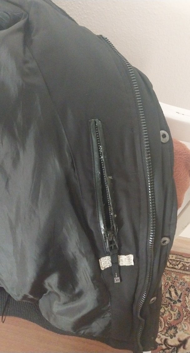 Siyah Düğmeli Unisex Kışlık mont - Görsel 5